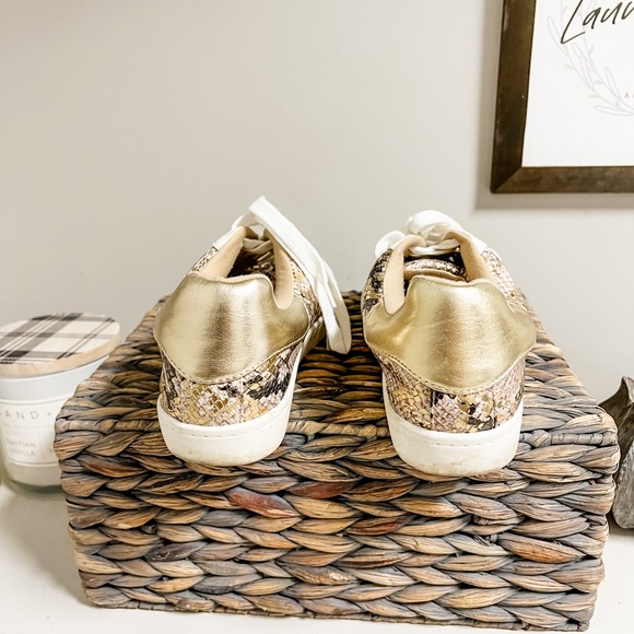 SODA Super Star Golden Snake Print Design Sneakers Size 9 - Picture 2 of 7